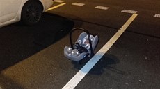 Matka zapomněla na parkovišti v Mladé Boleslavi tříměsíční miminko. Zachránili... Matka zapomněla na parkovišti v Mladé Boleslavi tříměsíční miminko. Zachránili...