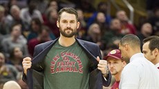 Kevin Love z Clevelandu strávil Vánoce 2018 mezi zraněnými. Kevin Love z Clevelandu strávil Vánoce 2018 mezi zraněnými.