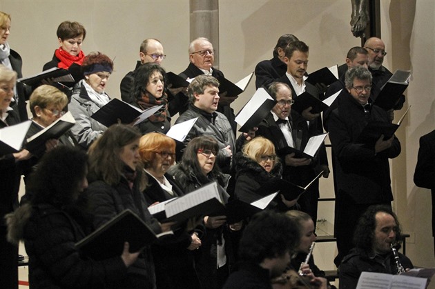 Pi vánoním koncert v kostele svatého Prokopa vsadil Svatopluk na Rybovu...