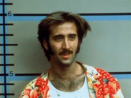 Nicolas Cage ve filmu Potíe s Arizonou z roku 1987