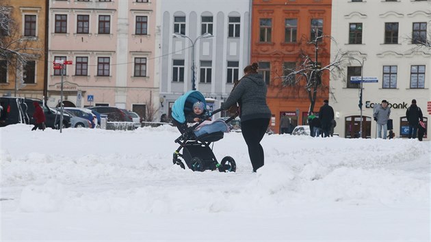 Pro Sluby msta Jihlavy je prioritou klid silninch komunikacch. Zimn drba navc slou ke zmrovn nsledk povtrnostnch podmnek, nikoliv k odstraovn. A tak centrln nmst v krajskm mst stle zstv pod snhem.