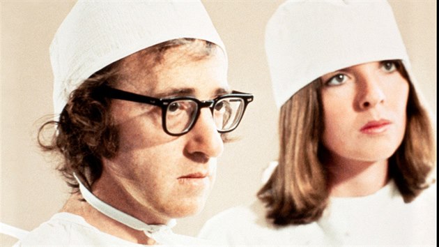 Diane Keatonov s Woody Allenem ve filmu Sp (1973)