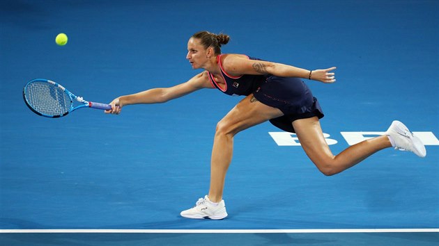 esk tenistka Karolna Plkov v semifinle turnaje v Brisbane.