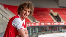 Fotbalista Alex Král přestoupil z Teplic do Slavie. V Edenu podepsal smlouvu do... Fotbalista Alex Král přestoupil z Teplic do Slavie. V Edenu podepsal smlouvu do...