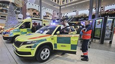Zdravotnická záchranná služba Plzeňského kraje představila nové vozy. Zdravotnická záchranná služba Plzeňského kraje představila nové vozy.
