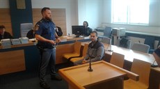 Oleksandr Galiachmetov u krajského soudu ve Zlíně. Oleksandr Galiachmetov u krajského soudu ve Zlíně.