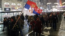 Před koncem roku se v Bělehradě demonstrovalo proti srbskému prezidentovi... Před koncem roku se v Bělehradě demonstrovalo proti srbskému prezidentovi...