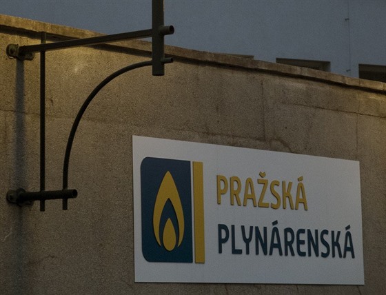 Logo Praské plynárenské.