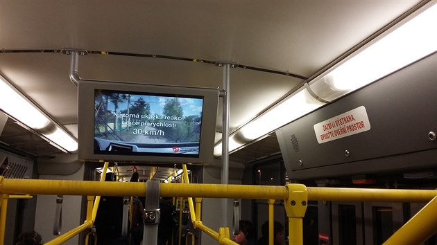 LCD obrazovky v tramvajích