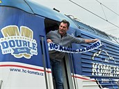 Speciální vlak Kometa Expres vyrazil s brněnskými hokejisty i jejich fanoušky k... Speciální vlak Kometa Expres vyrazil s brněnskými hokejisty i jejich fanoušky k...