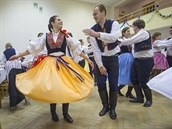 Krojový ples v obci Bílovice na Uherskohradišťsku. Krojový ples v obci Bílovice na Uherskohradišťsku.