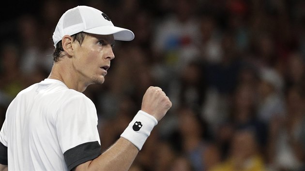 esk tenista Tom Berdych postoupil do osmifinle Australian Open.