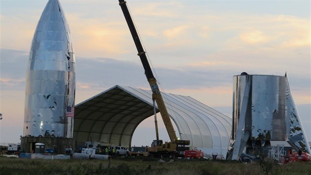 Stavba pokusn rakety konceptu Starship na raketodromu SpaceX v jinm Texasu