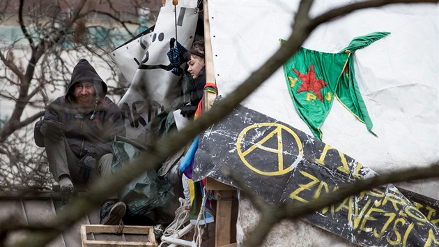 V pondl 14. ledna 2019 byla na stee budovy skupinka poslednch aktivist, kte tak proti vyklzen protestuj.