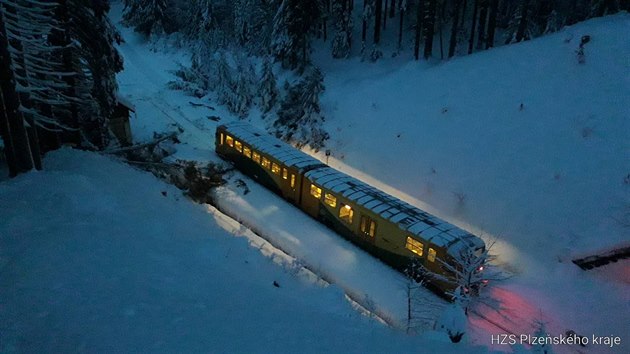 umavsk horsk sluba vydala varovn, e kvli tkmu snhu nen vhodn vyret do ternu. (12. 1. 2019)