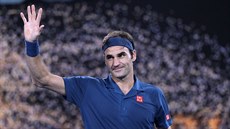 Švýcarský tenista Roger Federer slaví postup do osmifinále Australian Open. Švýcarský tenista Roger Federer slaví postup do osmifinále Australian Open.