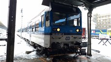 Spný vlak v Liberci projel návstidlo, které zakazovalo dalí jízdu, prorazil...