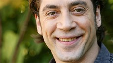Zatímco u žen je padesátka jen zřídkakdy věk, který prospěje jejich kráse,... Zatímco u žen je padesátka jen zřídkakdy věk, který prospěje jejich kráse,...