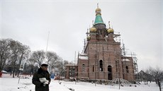 V malé srbské vesničce Banstol staví pravoslavný kostel, který chtějí místní... V malé srbské vesničce Banstol staví pravoslavný kostel, který chtějí místní...