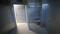 Nová protialkoholní záchytná stanice v Jihlavě. Má na dveřích a oknech mříže a... Nová protialkoholní záchytná stanice v Jihlavě. Má na dveřích a oknech mříže a...