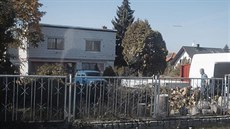 Nová vilka Kupní smlouvu na koupi nové nemovitosti v Plzni nedaleko jejich domu... Nová vilka Kupní smlouvu na koupi nové nemovitosti v Plzni nedaleko jejich domu...