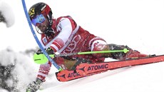 Marcel Hirscher ve slalomu v Adelbodenu. Marcel Hirscher ve slalomu v Adelbodenu.