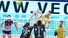 Momentka ze zápasu Modena - Karlovarsko Momentka ze zápasu Modena - Karlovarsko