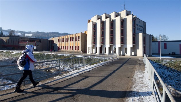 Hotel Centrum v Semilech je architektonicky výjimečnou stavbou. V roce 1972 jej... Hotel Centrum v Semilech je architektonicky výjimečnou stavbou. V roce 1972 jej...