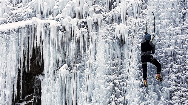 Ledová horolezecká stěna v Liberci