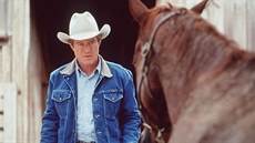 Robert Redford ve filmu Zaříkávač koní (1998) Robert Redford ve filmu Zaříkávač koní (1998)