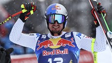 Italský sjezdař Dominik Paris se raduje z triumfu ve sjezdu v Kitzbühelu. Italský sjezdař Dominik Paris se raduje z triumfu ve sjezdu v Kitzbühelu.