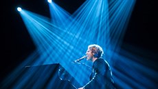 Tom Odell během pražského koncertu (24. ledna 2019) Tom Odell během pražského koncertu (24. ledna 2019)