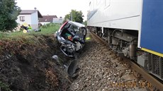 Tragická nehoda na Domažlicku. Ve Staňkově se střetlo osobní vozidlo s vlakem.... Tragická nehoda na Domažlicku. Ve Staňkově se střetlo osobní vozidlo s vlakem....