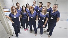 Obměna uniforem ve Fakultní nemocnici v Plzni začala. Nové oblečení zatím... Obměna uniforem ve Fakultní nemocnici v Plzni začala. Nové oblečení zatím...