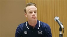 Iljo Keisse na tiskové konferenci po jeho vyloučení ze závodu Kolem San Juanu. Iljo Keisse na tiskové konferenci po jeho vyloučení ze závodu Kolem San Juanu.