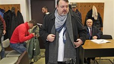 Daneš Zátorský u Krajského soudu v Ostravě. Daneš Zátorský u Krajského soudu v Ostravě.