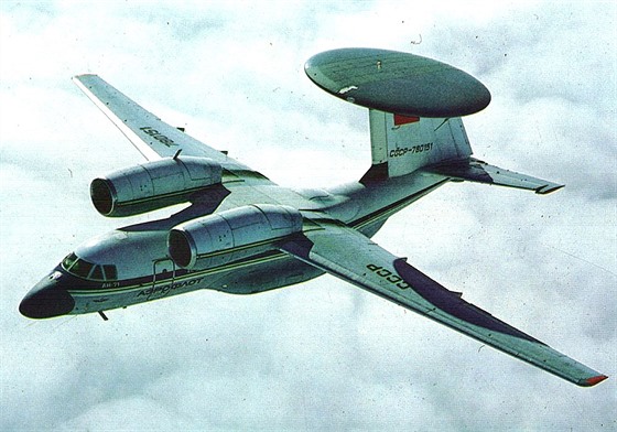 Letoun vasné výstrahy Antonov An-71