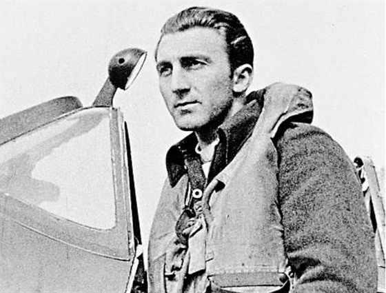 Tomá Zrník z Lutoniny létal ve 313. eskoslovenské stíhací peruti RAF. Na...