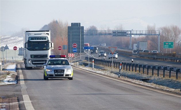 Veterinární správa ve spolupráci s policií na Liberecku kontroluje kamiony...