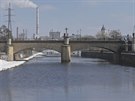 Rooseveltv most v Plzni se letos zhruba na tyi msce uzave pro osobn...