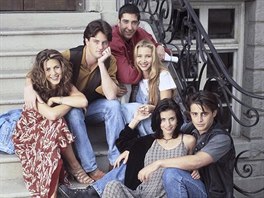 Hvzdy seriálu Pátelé v 90. letech: Jennifer Anistonová, Matthew Perry,  David...