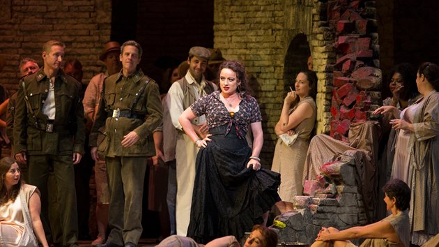 Clementine Margaine v tituln roli Bizetovy Carmen v Metropolitn opee