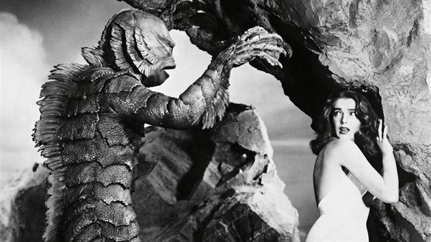 Julia Adamsov ve filmu Netvor z ern laguny (1954)