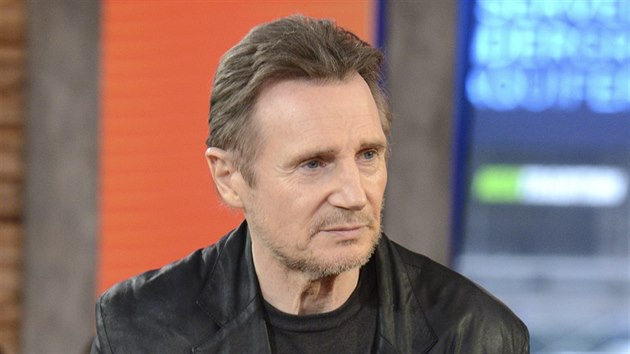 Liam Neeson v poadu Good Morning America (New York, 5. nora 2019)