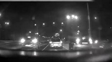 Policisté zveřejnili video divoké honičky při které se střílel Policisté zveřejnili video divoké honičky při které se střílel