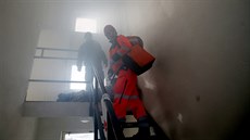 Jihomoravští záchranáři a policisté nacvičovali ve vojenském areálu Březina... Jihomoravští záchranáři a policisté nacvičovali ve vojenském areálu Březina...