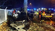 Následky hrozivě vypadající nehody v Pardubicích-Svítkově. Následky hrozivě vypadající nehody v Pardubicích-Svítkově.