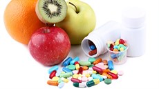 Vitaminy, ovoce, vitaminové přípravky Vitaminy, ovoce, vitaminové přípravky