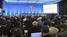 Mimořádná valná hromada fotbalové asociace v Nymburku. Mimořádná valná hromada fotbalové asociace v Nymburku.