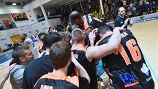 Radost ústeckých basketbalistů z triumfu v Děčíně Radost ústeckých basketbalistů z triumfu v Děčíně